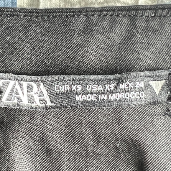 Zara Womens Black Minimalist V-Neck Poplin Sleeves Pleated Dress Size XS - Picture 3 of 16